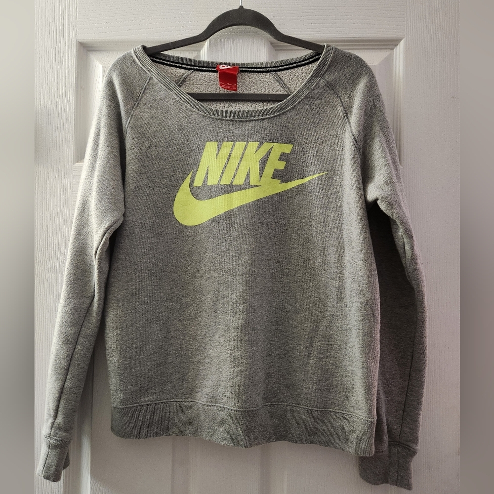 Nike Pullover